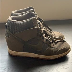 Nike sky high dunks